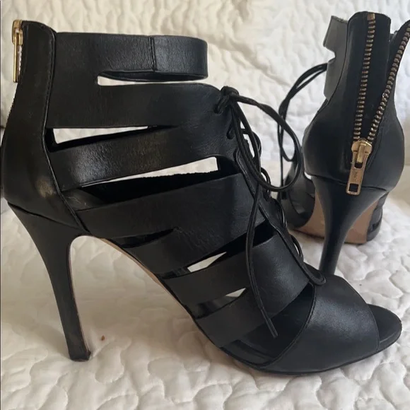 Shoe bundle - Picture 9 of 11